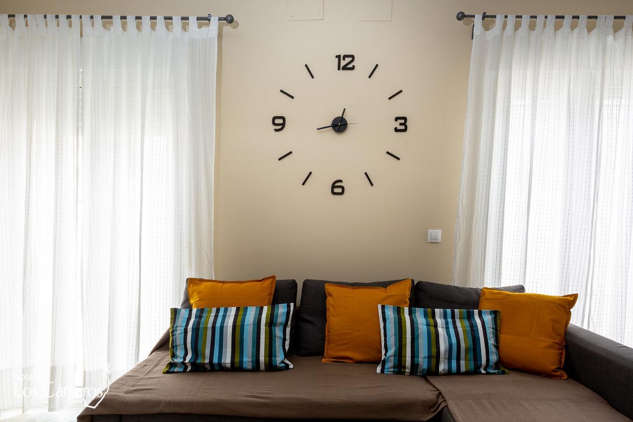 אל פוארטו דה סנטה מריה Apartamentos Los Cantaros מראה חיצוני תמונה